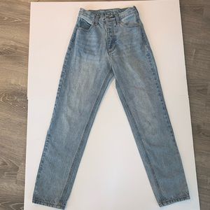 Brandy Melville high waisted jeans